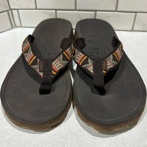 LL BEAN Men’s Sandals Size 13 / Like  New Condition.